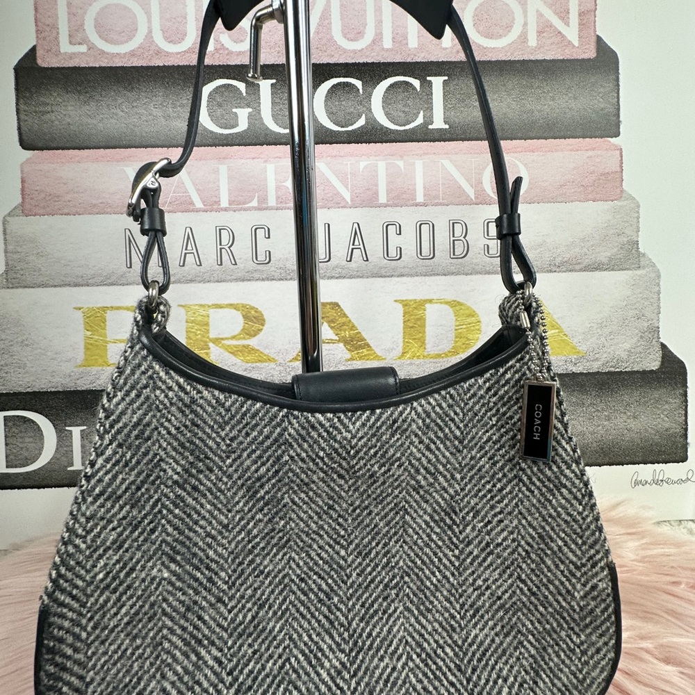 Coach Tweed Girlie Boucle Hobo Shoulder Bag Gray Herringbone Wool Y2K Coquette